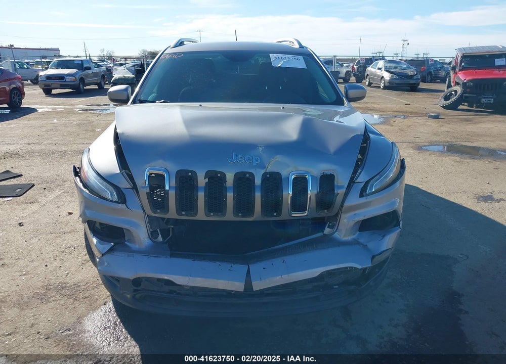2016 JEEP CHEROKEE LATITUDE VIN: 1C4PJLCB4GW290583