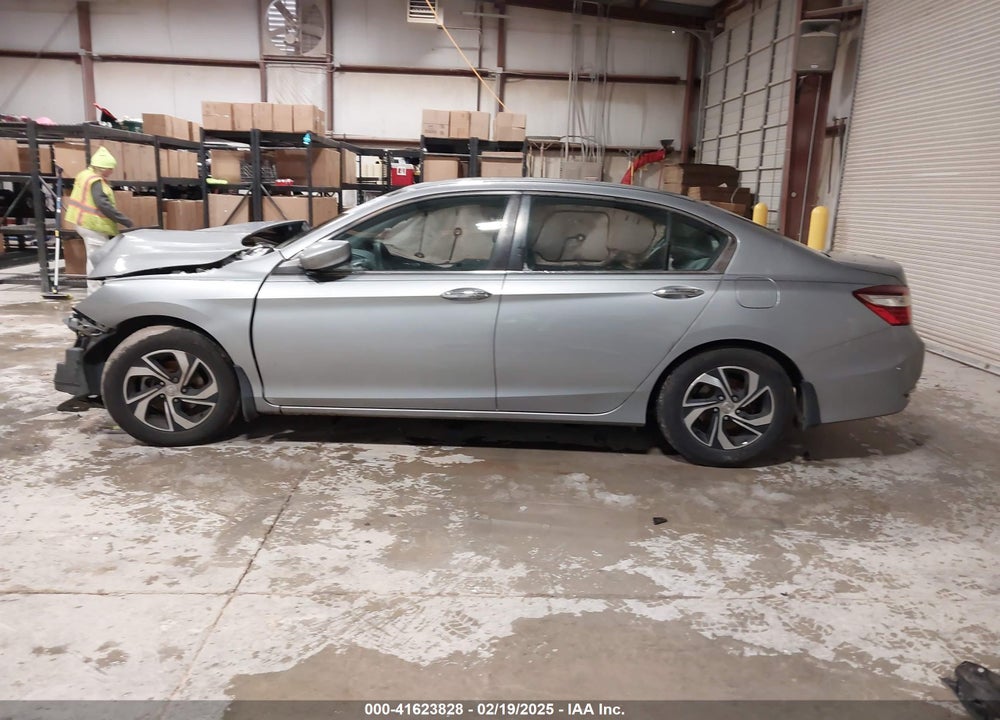 2017 HONDA ACCORD VIN: 1HGCR2F38HA107062