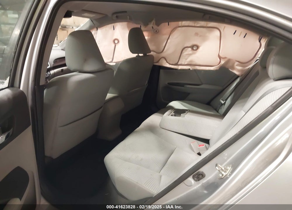 2017 HONDA ACCORD VIN: 1HGCR2F38HA107062