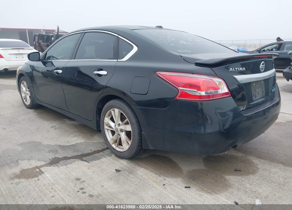 2013 NISSAN ALTIMA VIN: 1N4AL3AP1DN512518