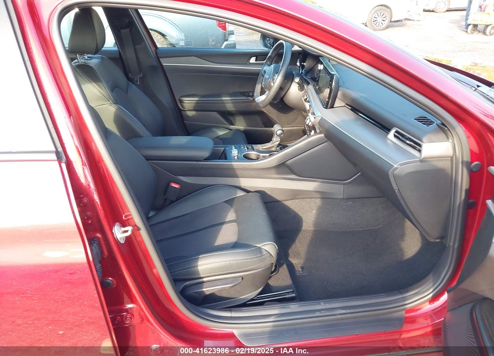 2024 KIA K5 VIN: 5XXG64J26RG257079