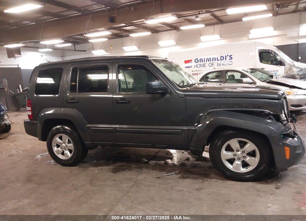 2011 JEEP LIBERTY SPORT VIN: 1J4PN2GK8BW557137