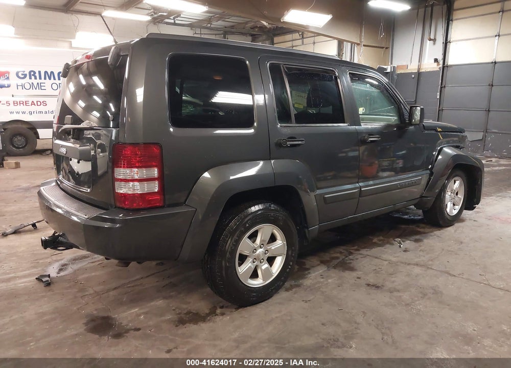 2011 JEEP LIBERTY SPORT VIN: 1J4PN2GK8BW557137