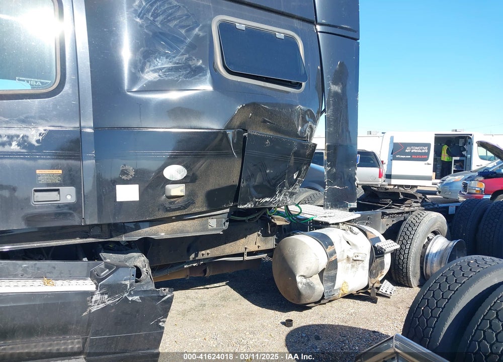 2019 VOLVO VNL VIN: 4V4NC9EH3KN198549