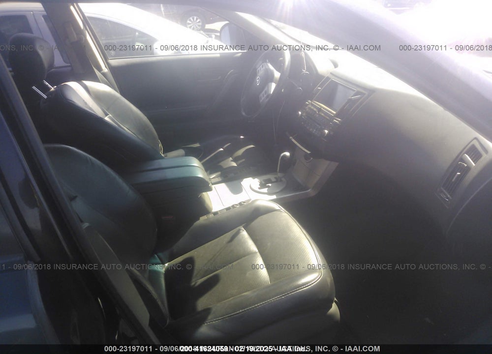 2005 INFINITI FX35 VIN: JNRAS08UX5X108033