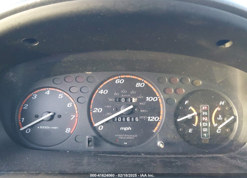 2001 HONDA CR-V LX VIN: JHLRD28481S013618