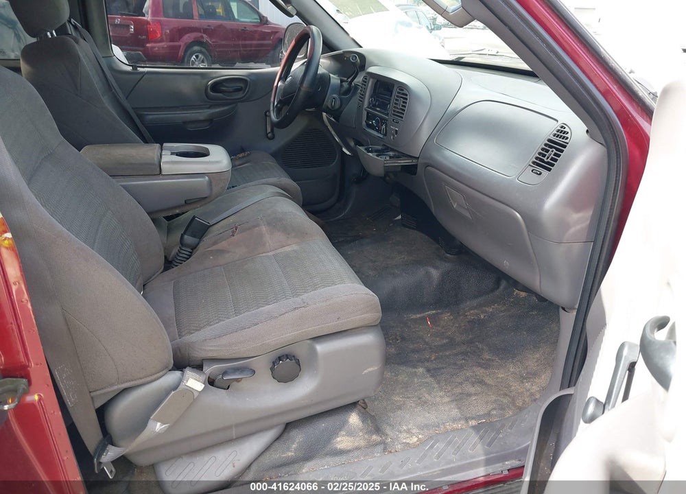 2004 FORD F-150 HERITAGE XL/XLT VIN: 2FTRX17224CA03030