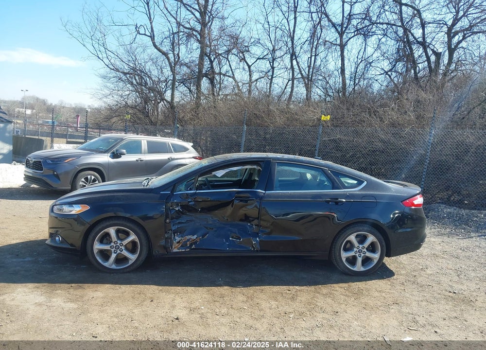 2016 FORD FUSION VIN: 3FA6P0G77GR129328