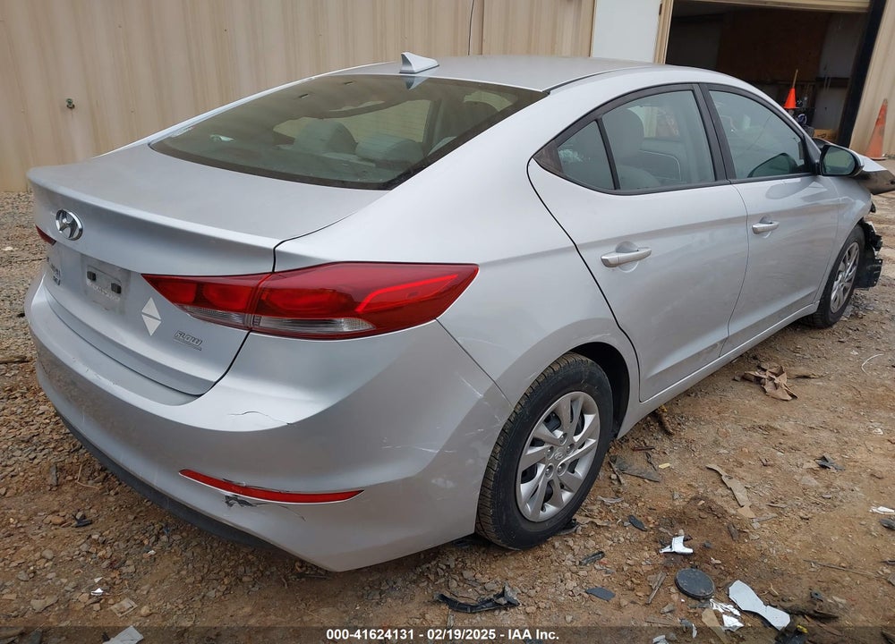 2017 HYUNDAI ELANTRA VIN: KMHD74LF6HU367196