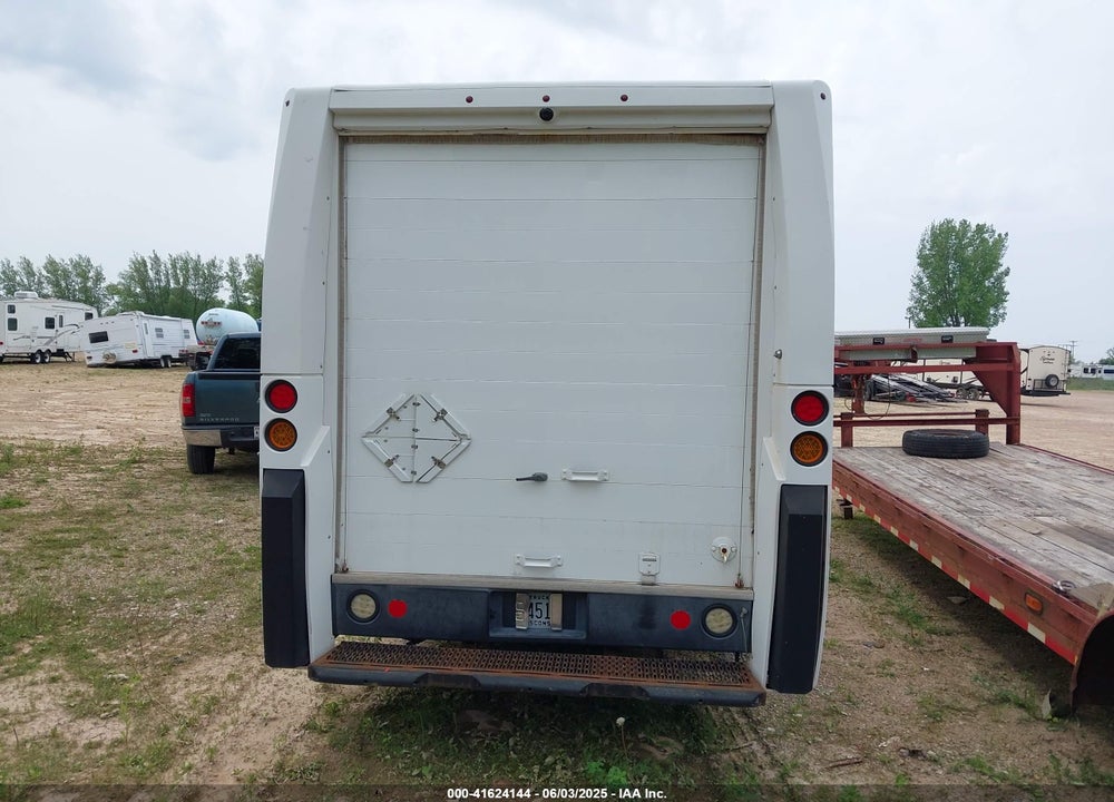 2012 ISUZU COMMERCIAL VAN VIN: JALB4T178C7W00379