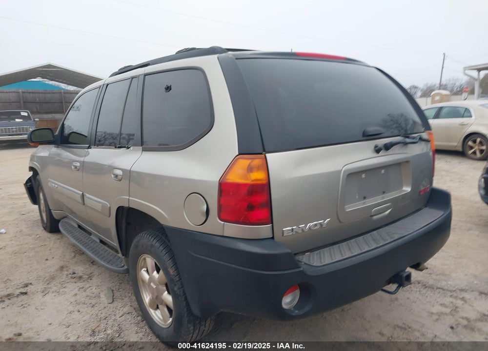 2002 GMC ENVOY SLT VIN: 1GKDT13S522420800