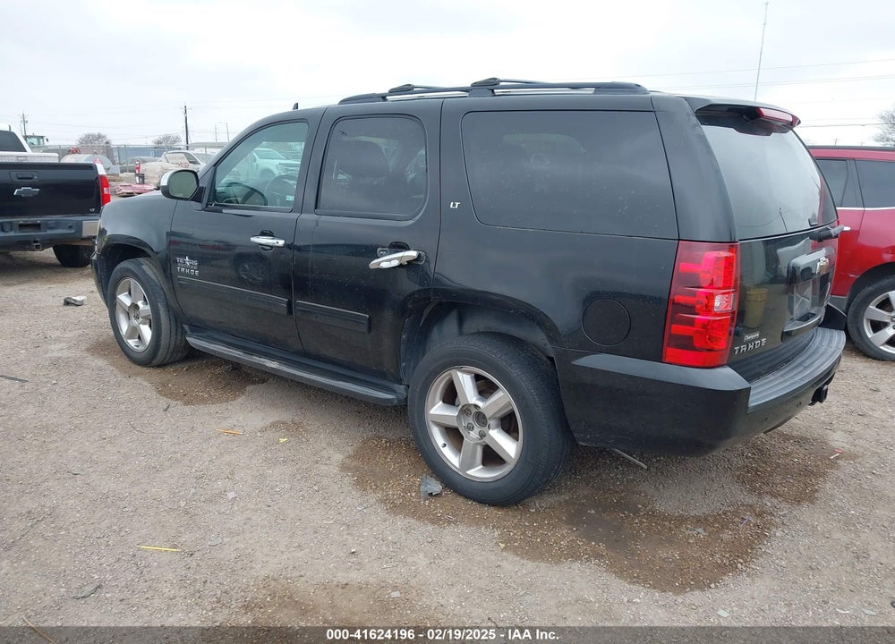 2011 CHEVROLET TAHOE LT VIN: 1GNSCBE03BR142482