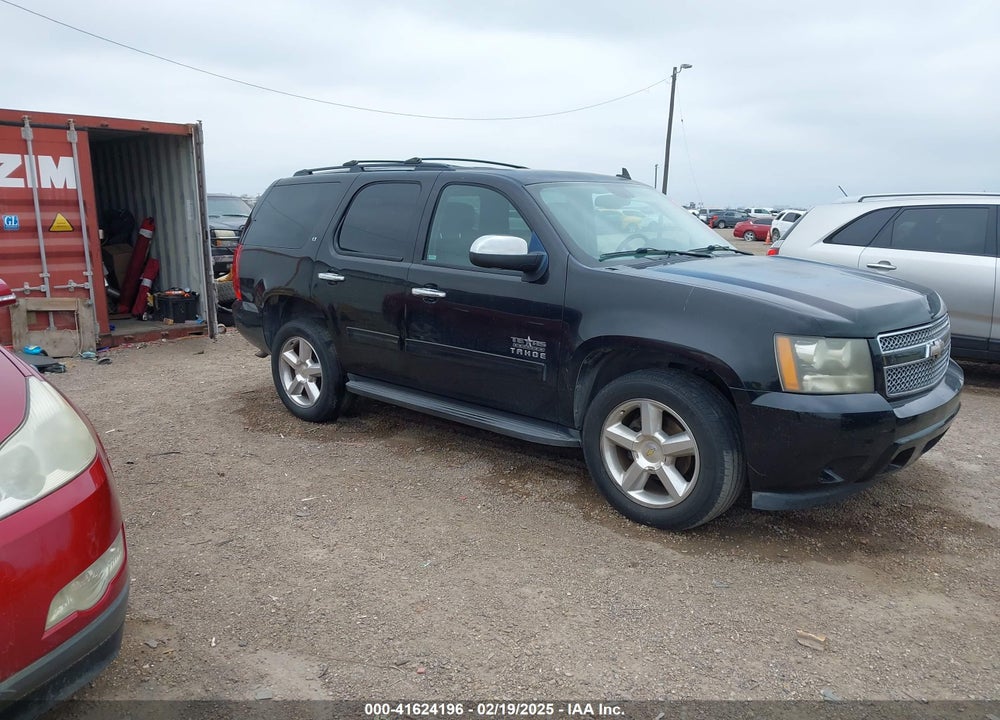 2011 CHEVROLET TAHOE LT VIN: 1GNSCBE03BR142482