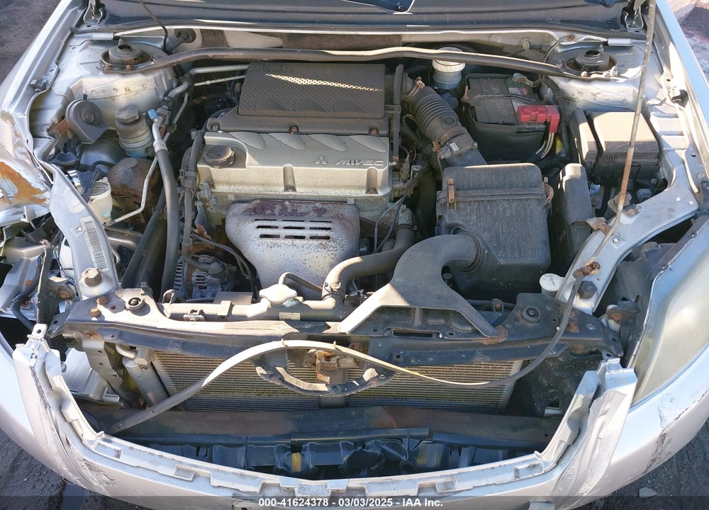 2011 MITSUBISHI GALANT VIN: 4A32B3FF6BE013810