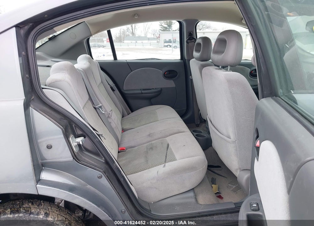 2007 SATURN ION VIN: 1G8AL55B07Z100196