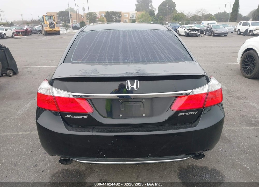 2015 HONDA ACCORD VIN: 1HGCR2F52FA078320