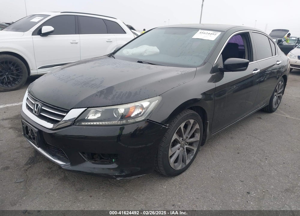 2015 HONDA ACCORD VIN: 1HGCR2F52FA078320