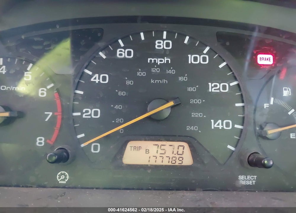 1999 HONDA ACCORD LX V6 VIN: 1HGCG2244XA023372