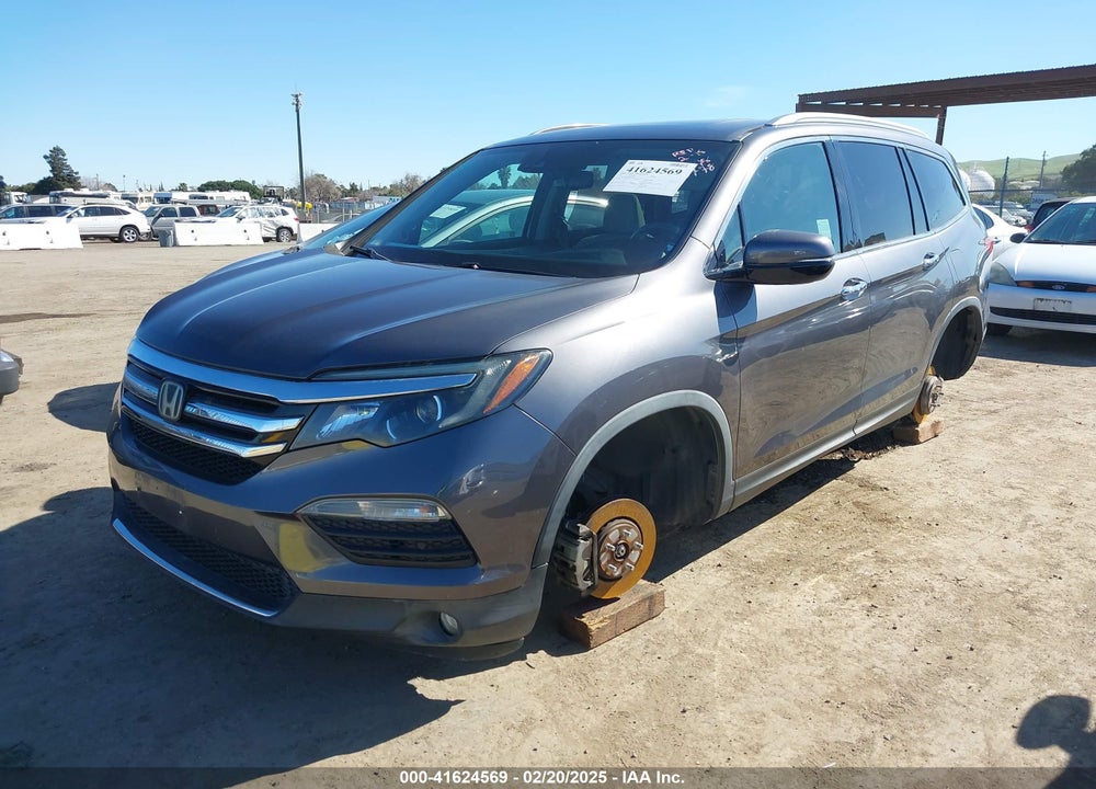 2017 HONDA PILOT ELITE VIN: 5FNYF6H05HB067781