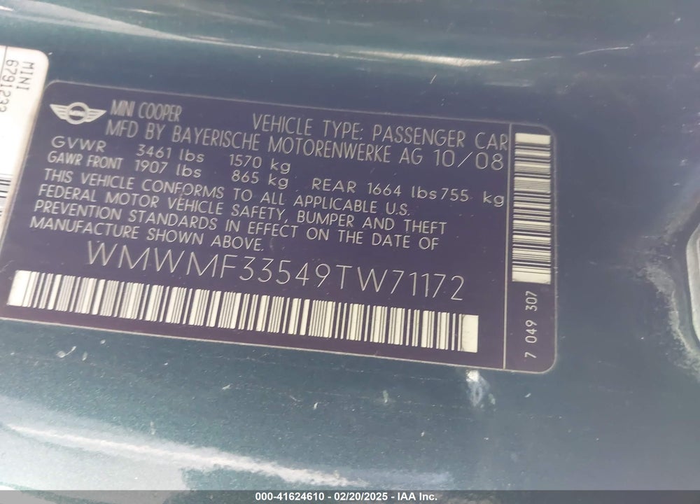 2009 MINI COOPER VIN: WMWMF33549TW71172