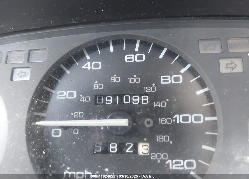 1993 HONDA CIVIC DX VIN: 1HGEG8645PL034584