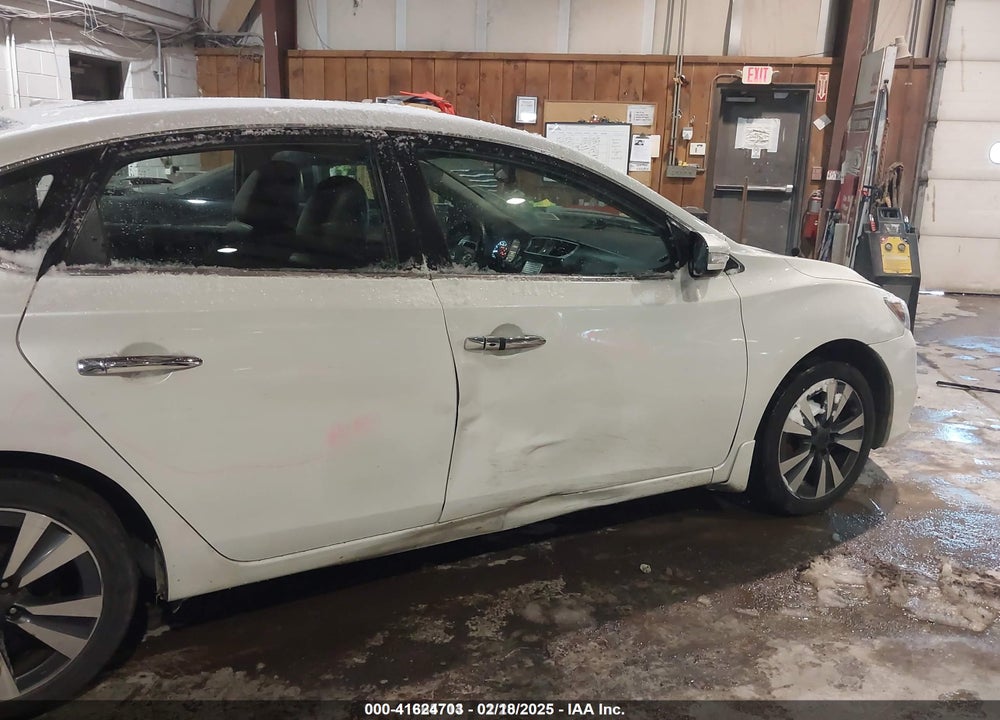 2017 NISSAN SENTRA VIN: 3N1AB7AP7HY280992