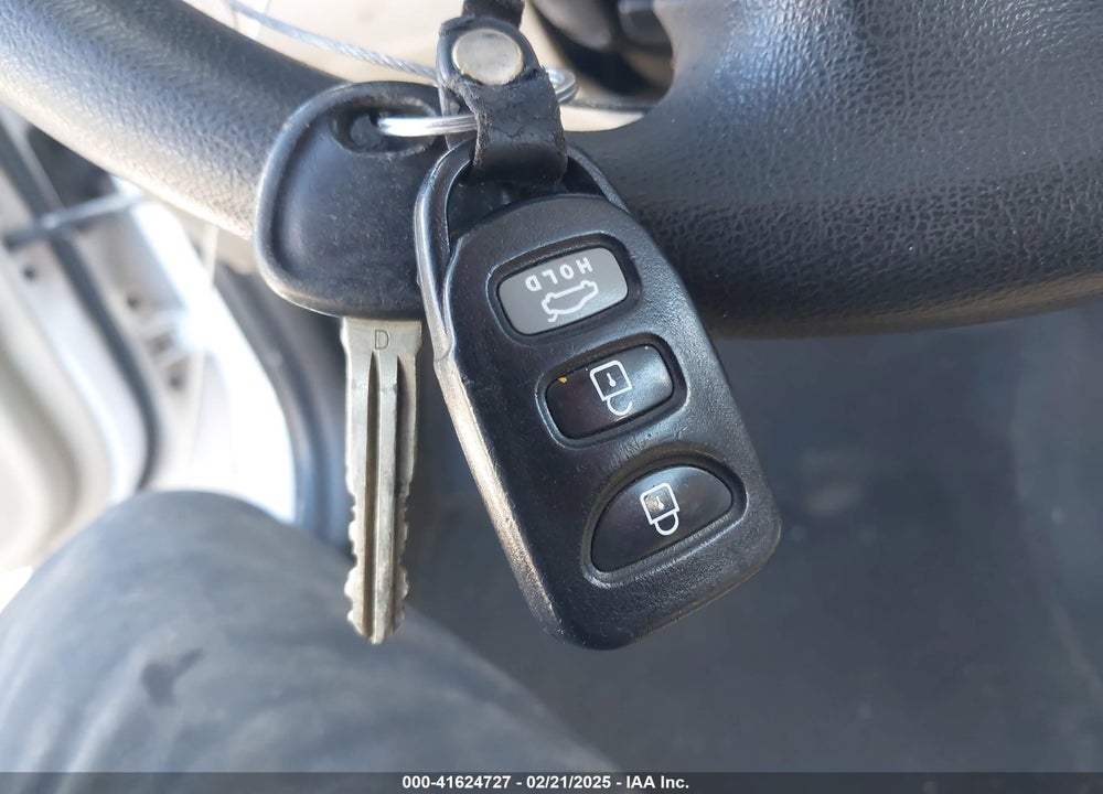 2010 HYUNDAI ELANTRA VIN: KMHDU4AD7AU863303
