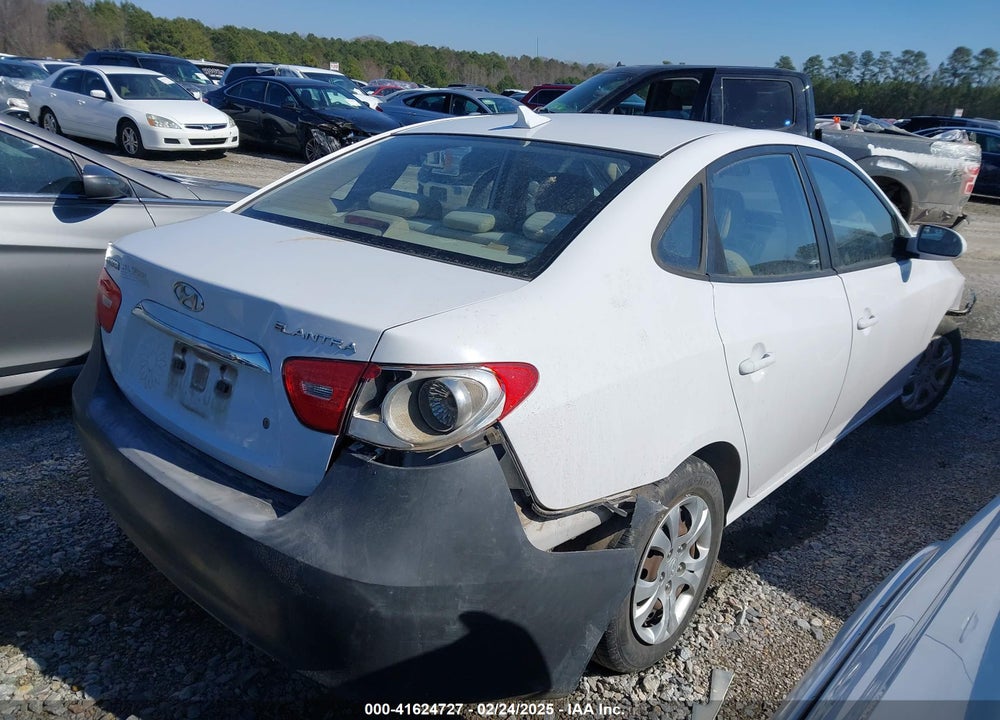 2010 HYUNDAI ELANTRA VIN: KMHDU4AD7AU863303