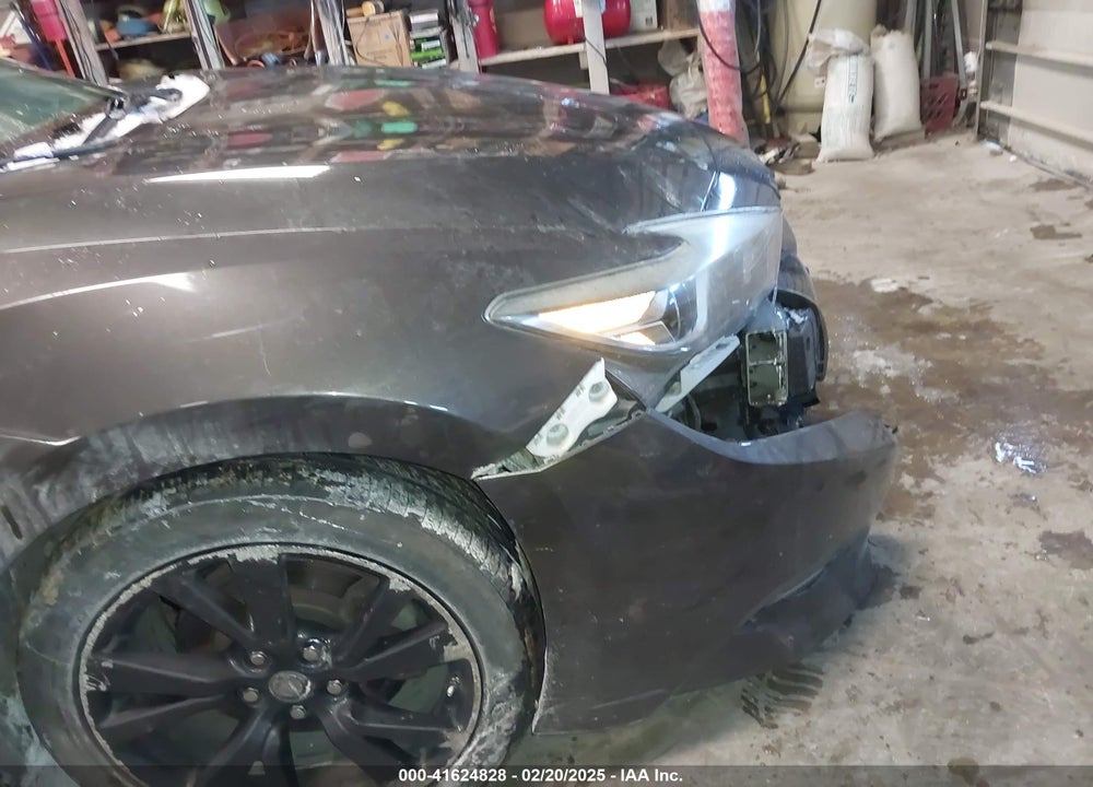 2017 NISSAN MAXIMA VIN: 1N4AA6AP3HC370035