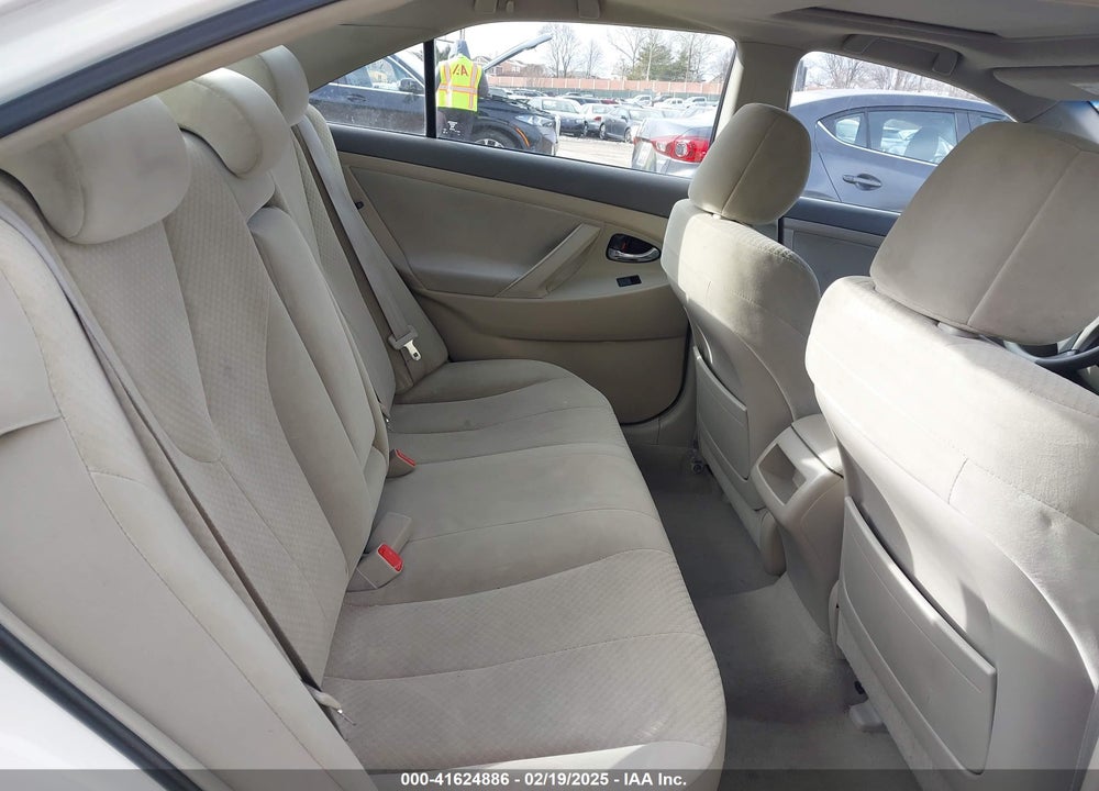 2009 TOYOTA CAMRY LE VIN: 4T1BE46K29U880520