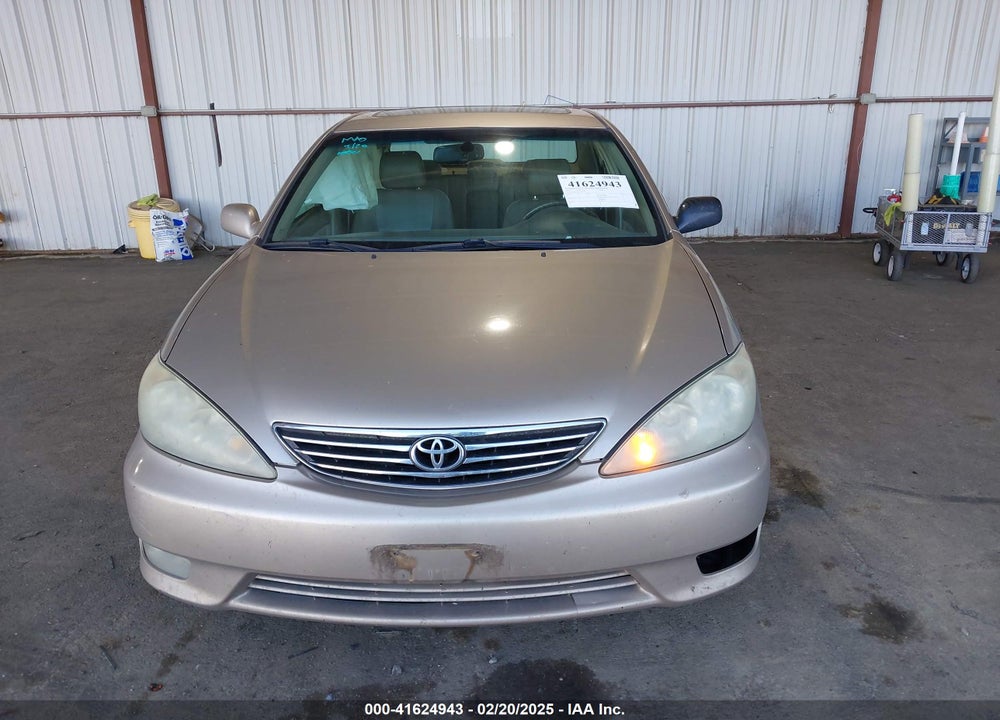 2005 TOYOTA CAMRY VIN: 4T1BE30K55U598840