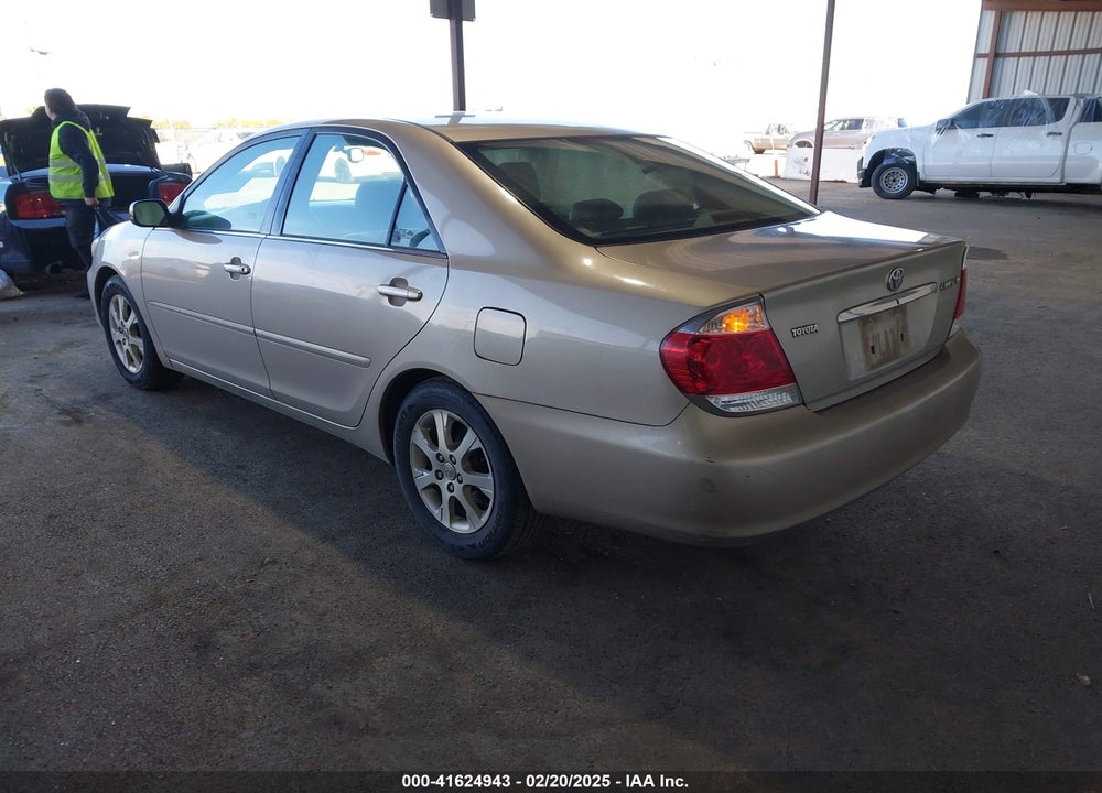 2005 TOYOTA CAMRY VIN: 4T1BE30K55U598840