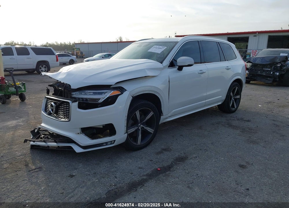 2019 VOLVO XC90 T5 R-DESIGN VIN: YV4102PMXK1494810