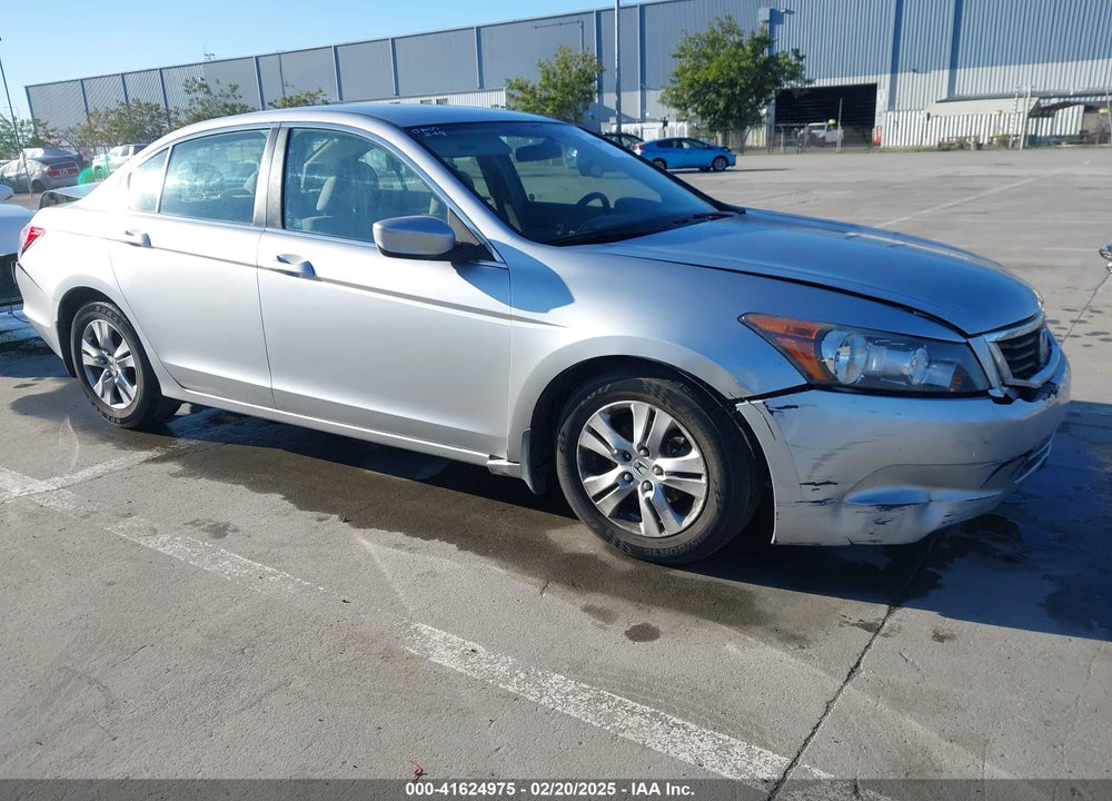 2008 HONDA ACCORD 2.4 LX-P VIN: 1HGCP264X8A088206