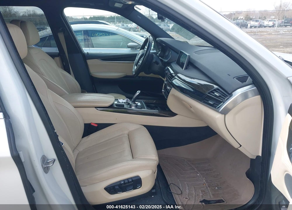2017 BMW X5 XDRIVE35I VIN: 5UXKR0C59H0U50570