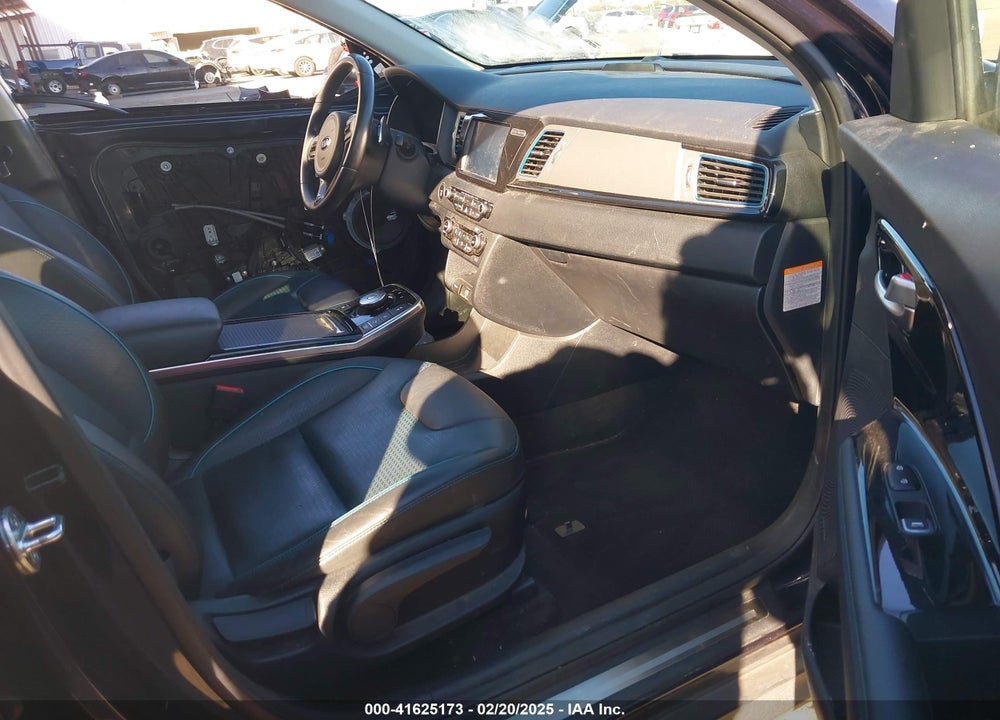 2019 KIA NIRO EV EX PREMIUM VIN: KNDCE3LG2K5028798