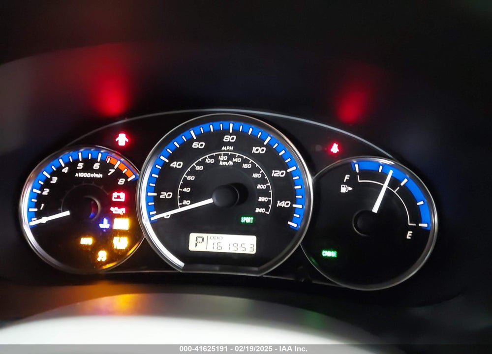 2011 SUBARU FORESTER 2.5X PREMIUM VIN: JF2SHBDC1BH760185