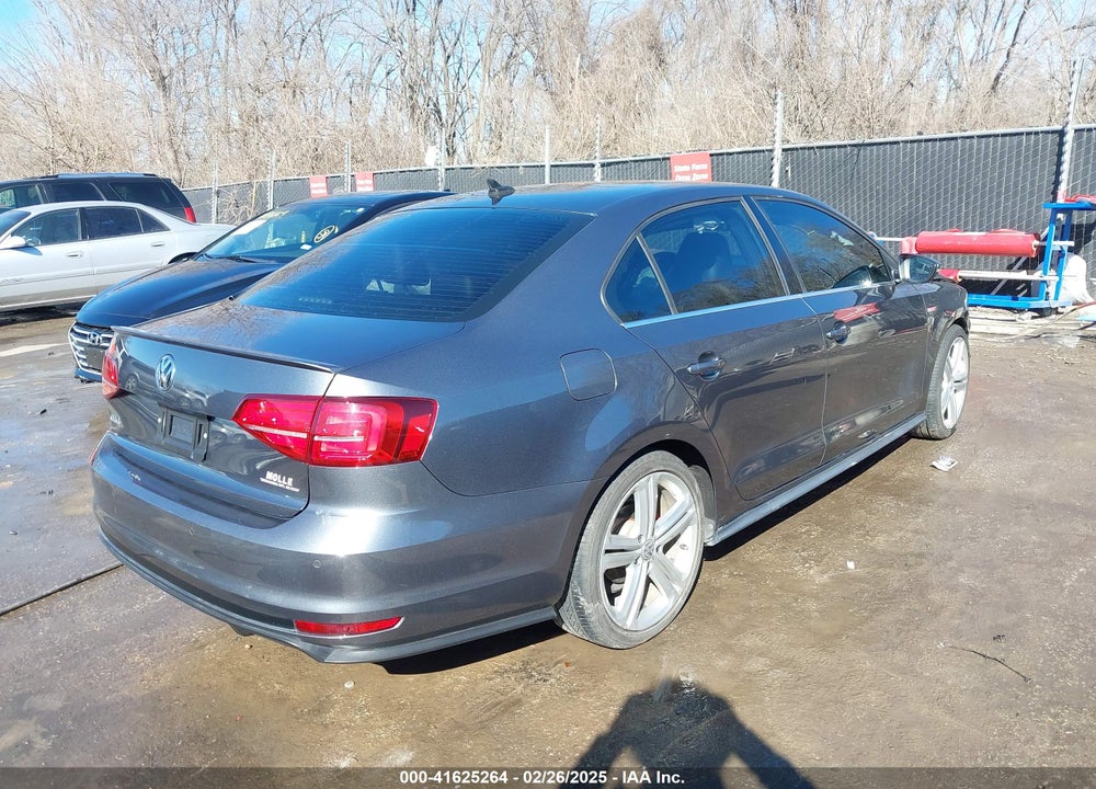 2016 VOLKSWAGEN JETTA 2.0T GLI SEL VIN: 3VW4S7AJ3GM386476
