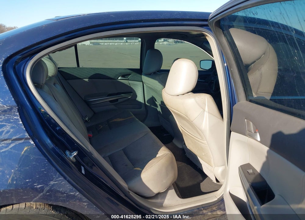 2008 HONDA ACCORD 2.4 EX-L VIN: 1HGCP26848A118075