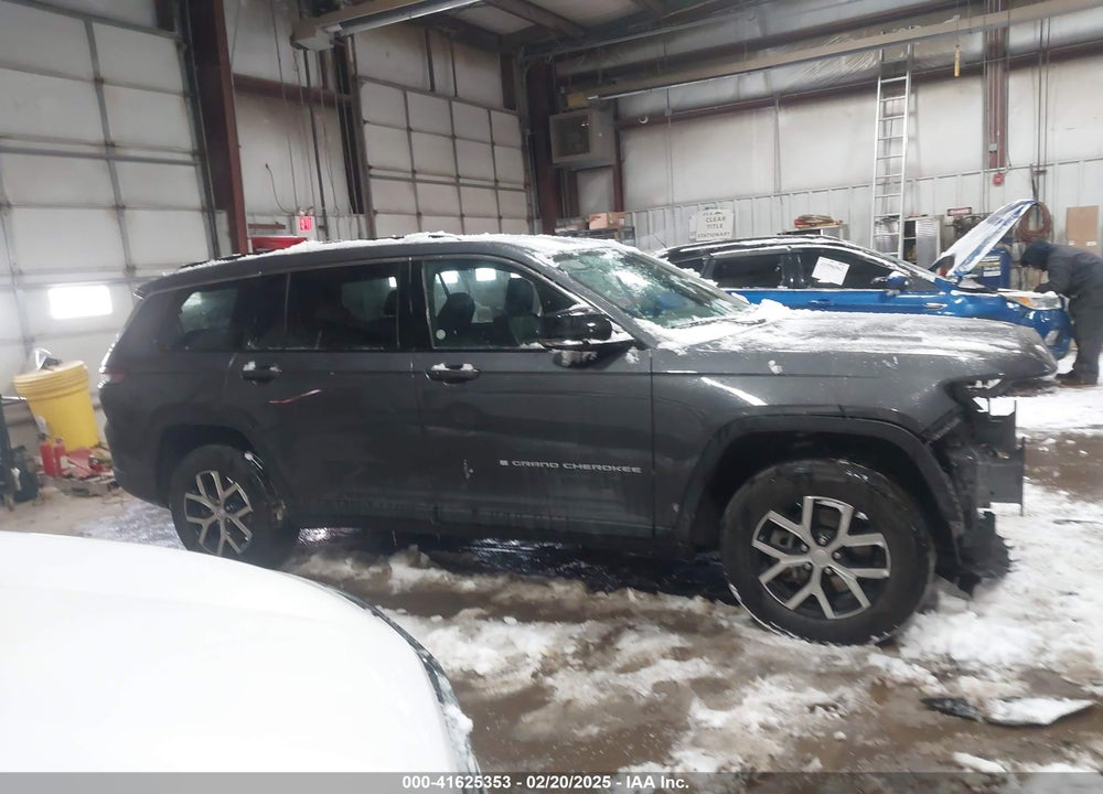 2024 JEEP GRAND CHEROKEE L LIMITED 4X4 VIN: 1C4RJKBG4R8534630