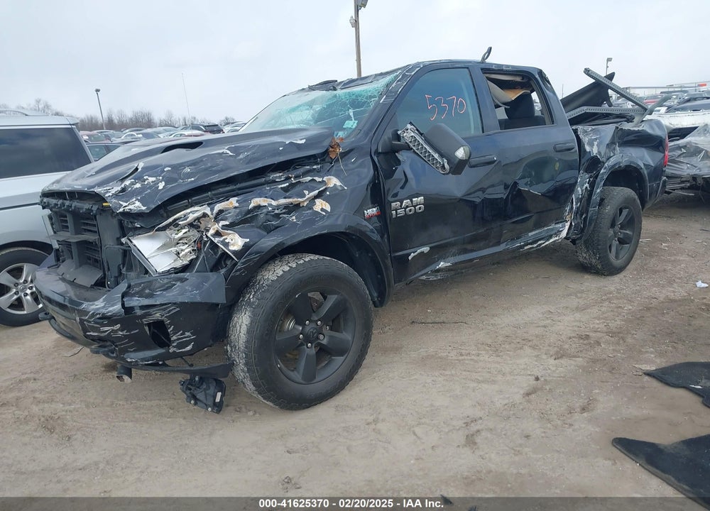 2015 RAM 1500 VIN: 1C6RR7LT7FS636642