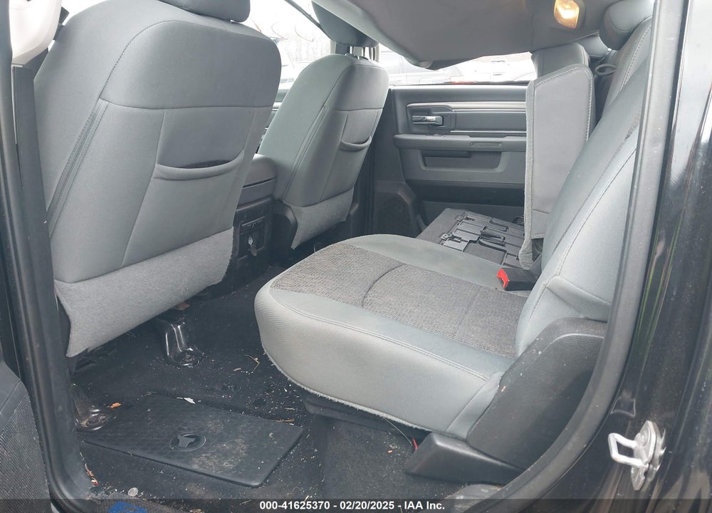 2015 RAM 1500 VIN: 1C6RR7LT7FS636642