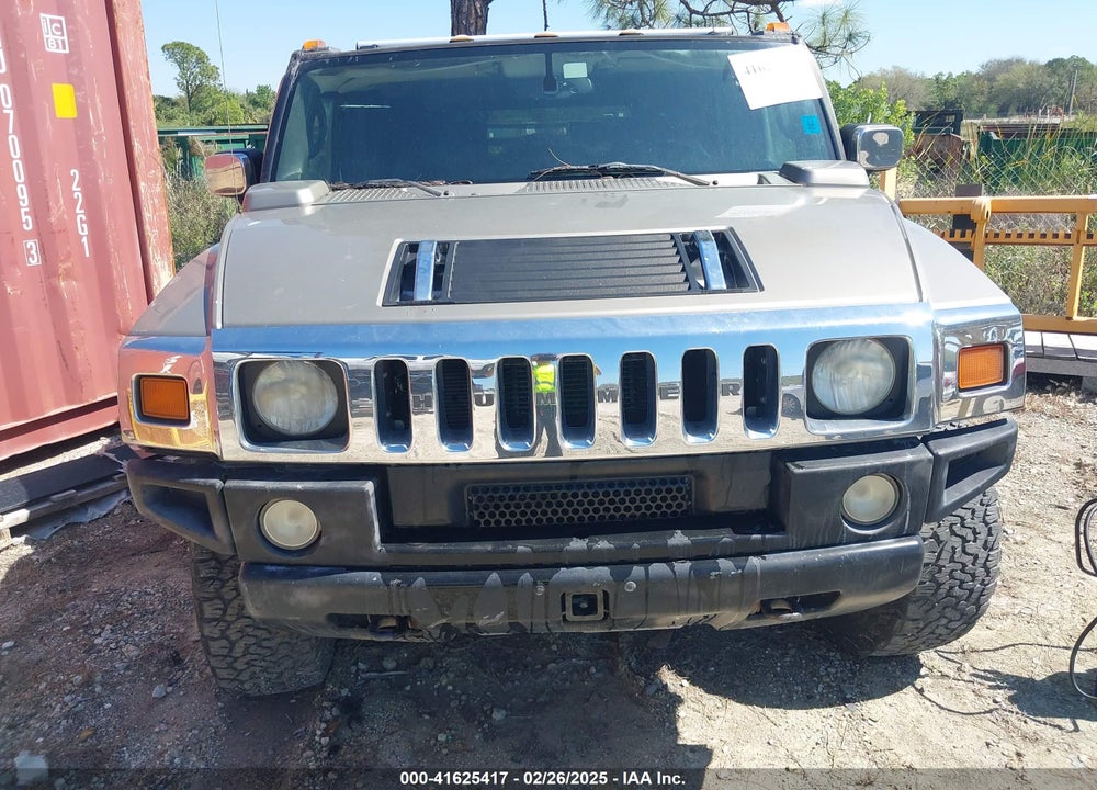 2005 HUMMER H2 SUV VIN: 5GRGN23U85H129007