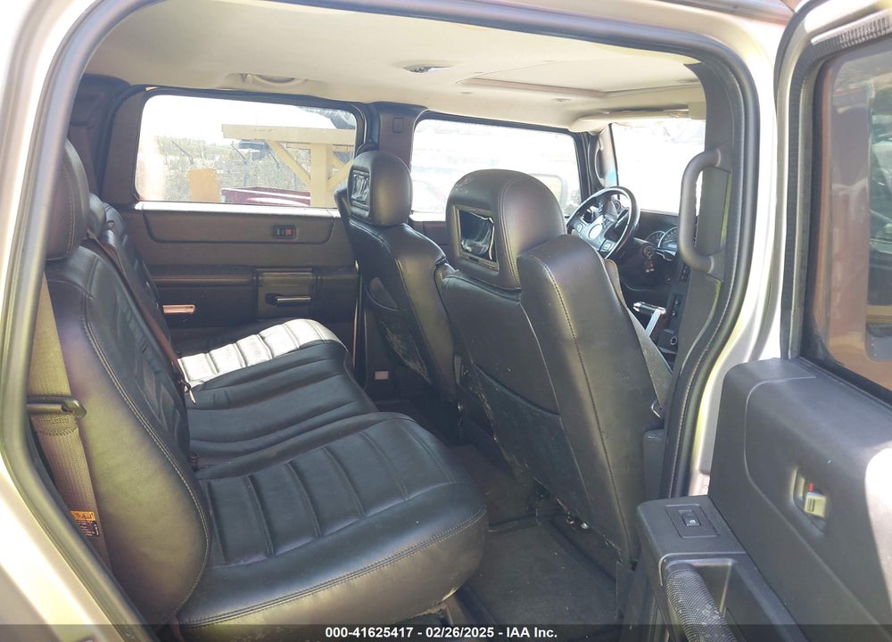 2005 HUMMER H2 SUV VIN: 5GRGN23U85H129007