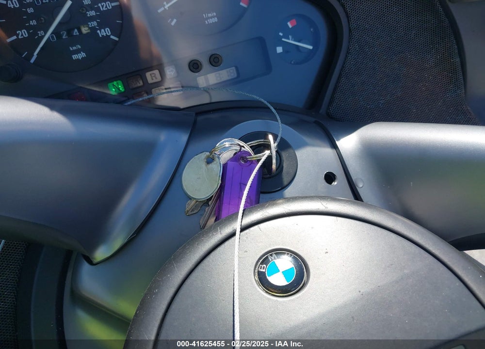 2002 BMW K1200 LT VIN: WB10555A22ZD76200