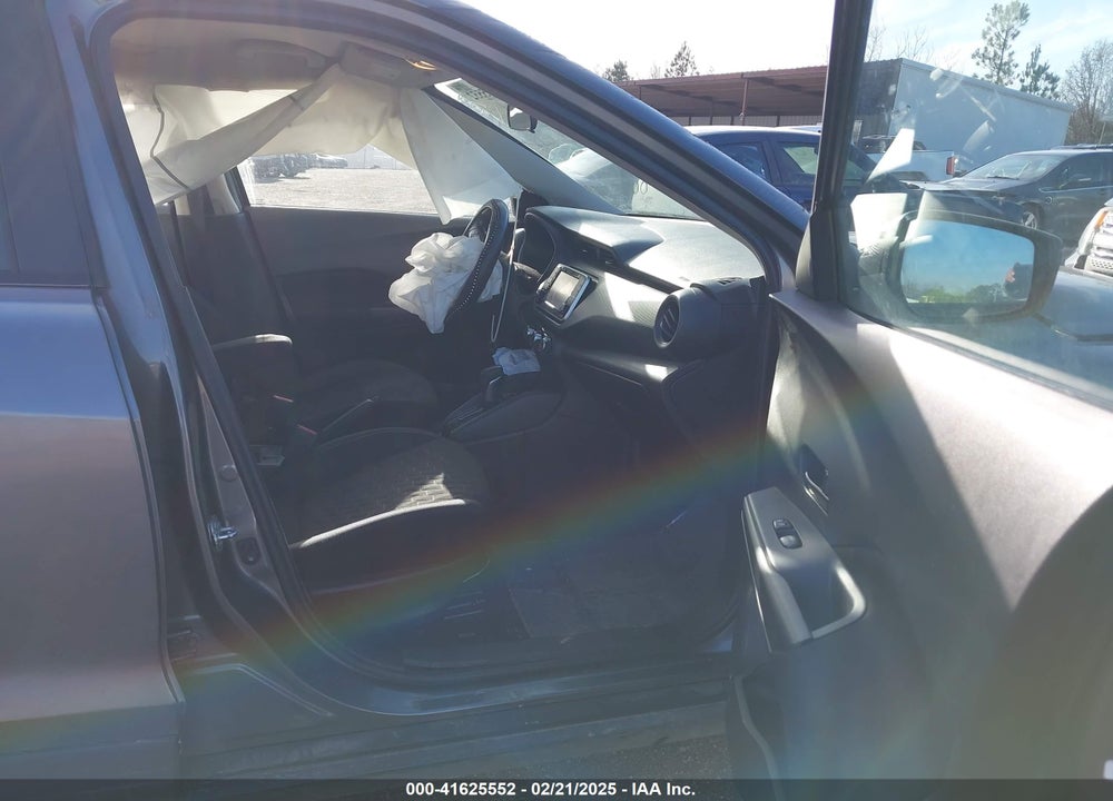 2022 NISSAN KICKS VIN: 3N1CP5BVXNL501537