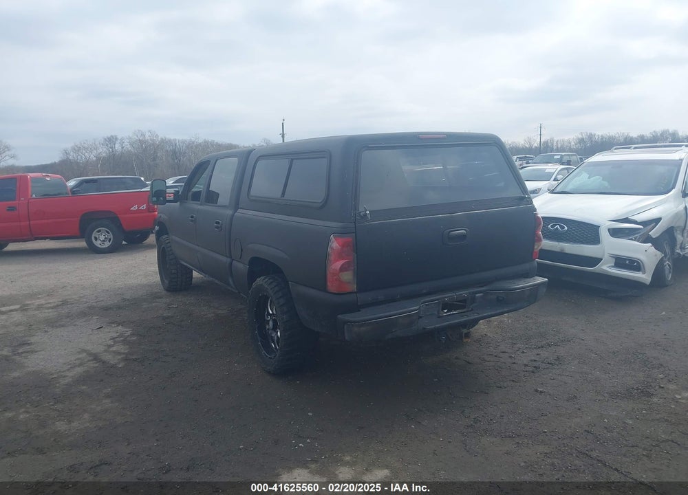 2005 CHEVROLET SILVERADO 1500 LS VIN: 2GCEK13T851132835
