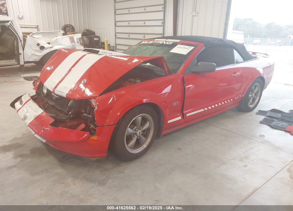 2006 FORD MUSTANG GT VIN: 1ZVHT85H965137826