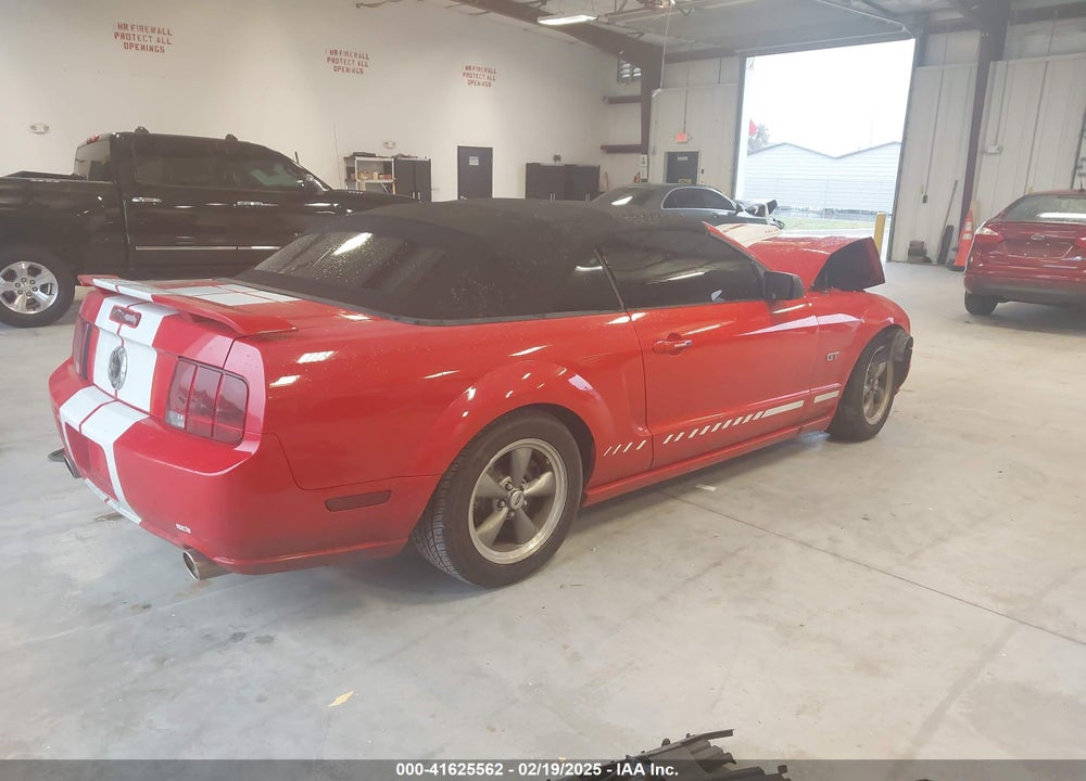 2006 FORD MUSTANG GT VIN: 1ZVHT85H965137826