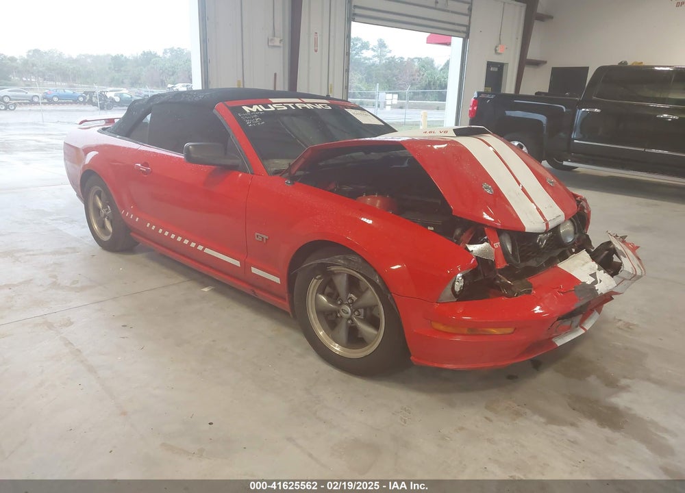 2006 FORD MUSTANG GT VIN: 1ZVHT85H965137826